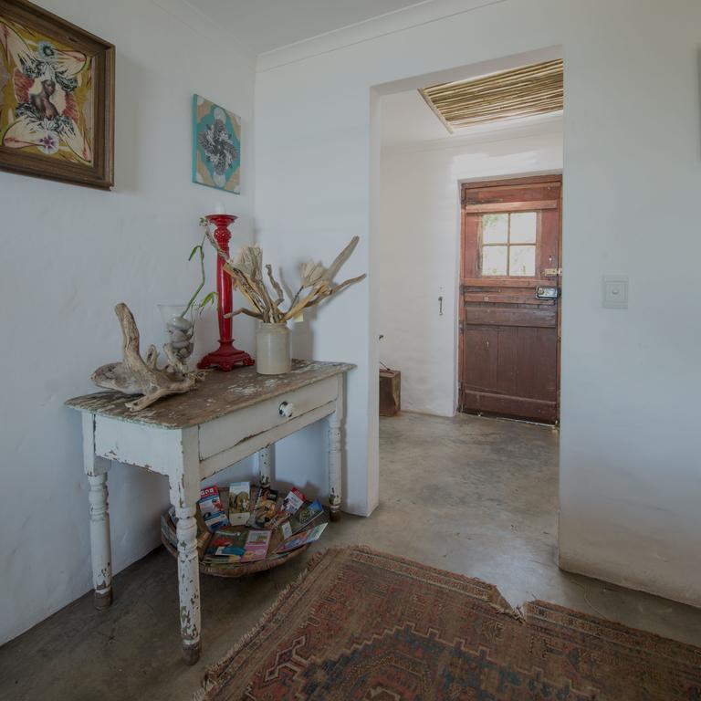 Stone Cottage Self-Catering Apartments เพลตเตนเบิร์กเบย์ ภายนอก รูปภาพ